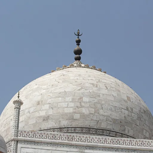 Iris vacances fr : une référence pour des séjours en France entre nature, camping et gîtes familiaux