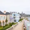 Choisir le bon hébergement à Caen : guide pratique pour un séjour réussi en Normandie